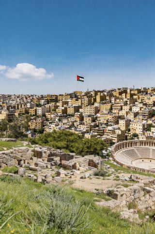 ヨルダン・ワディラム月の谷の秘密を探る、星間旅行の旅を始めよう