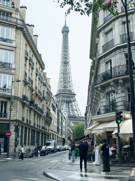 未使用　OPERA NATIONAL DE PARIS ミュール 37 A Night in Paris | A Romantic Midnight Museum Adventure | Trip.com