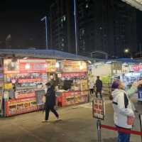Xingren Garden Night Market