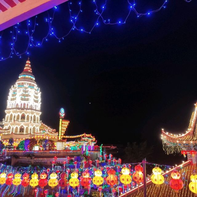 Spellbinding Kek Lok Si Temple