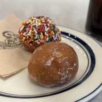 【韓国ソウル・安国】韓国でも話題のLA発ドーナツ「Randy's Donuts（ランディーズ・ドーナツ）」