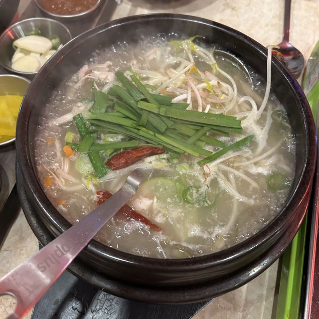 수원 인계동 레트로한 닭갈비 맛집 “계진상 수원인계본점”