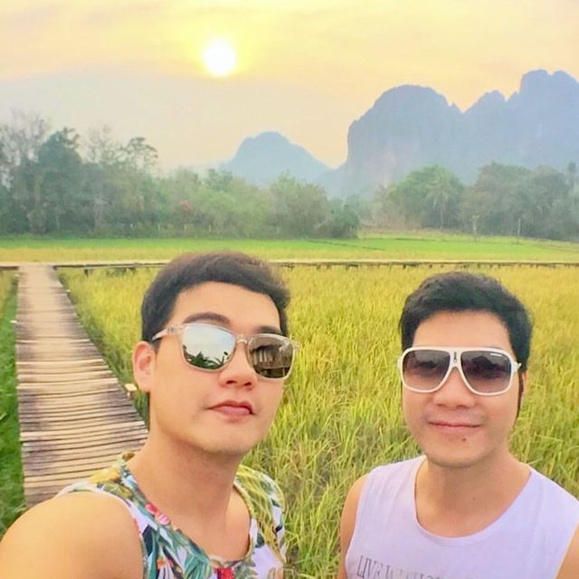 เวียงธารา ที่พักท่ามกลางทุ่งนา แลนด์มาร์ควังเวียง 