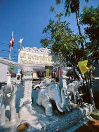 แวะกราบศาลหลักเมืองจังหวัดน่าน