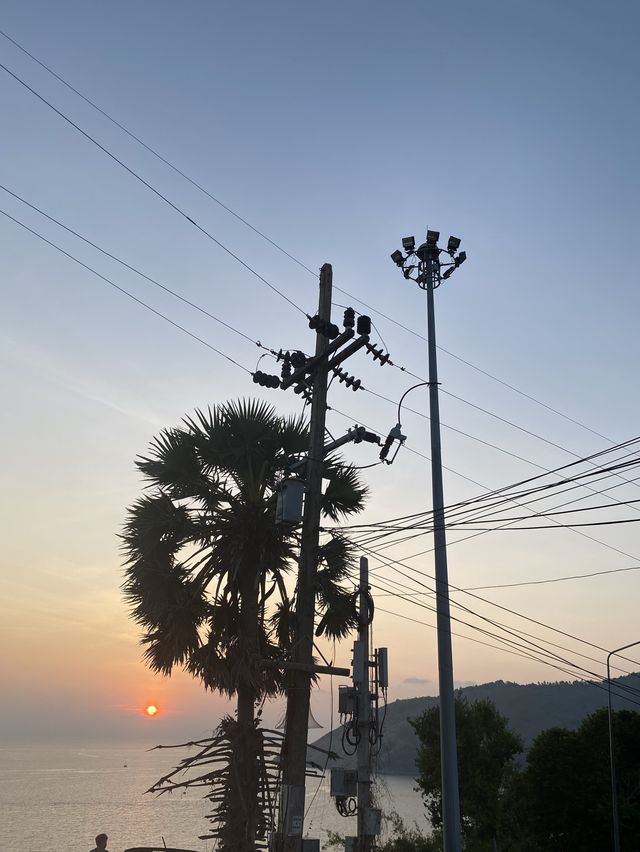 จุดชมวิวพระอาทิตย์ตกสุดชิล Windmill Viewpoint 🌅