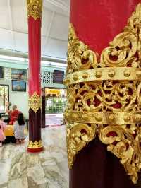 Respledent Burmese temple in George Town