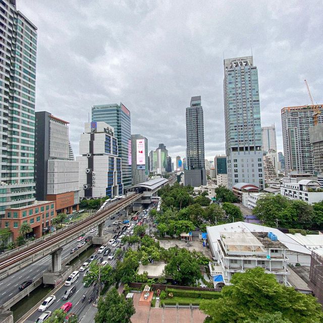 W Bangkok Hotel - ที่พักใจกลางเมืองย่านสาทร
