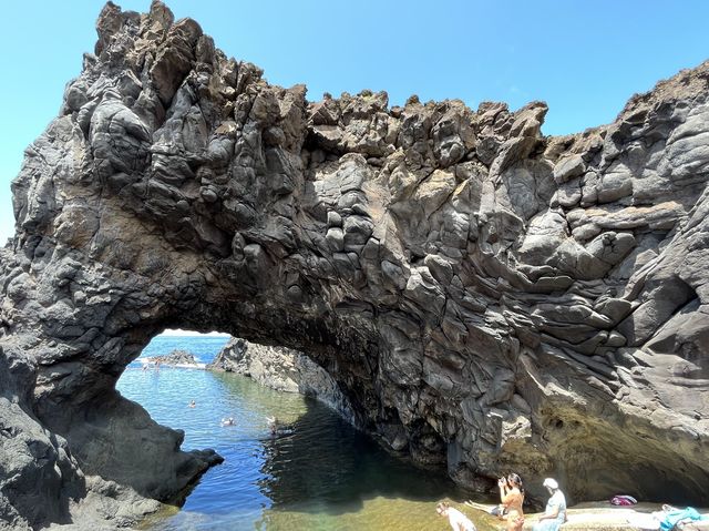 葡萄牙外島-Madeira上山下海之旅