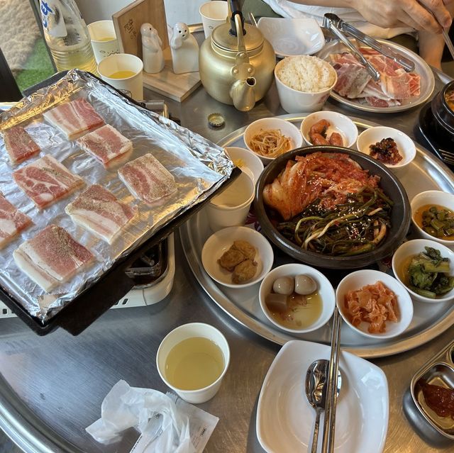 수원 행궁동 신상맛집!!! 냉삼🩷 “빨간지붕”