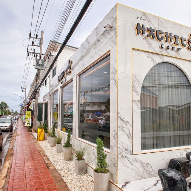 Hachito' Cafe  