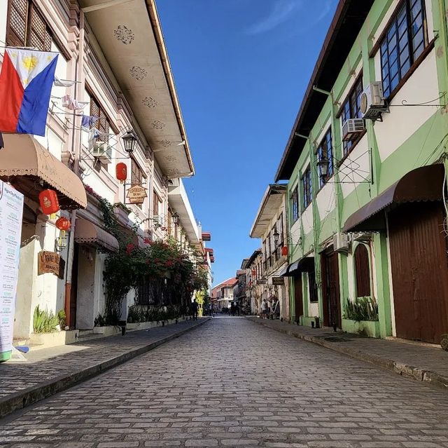 A Touch of Spain in Calle Crisologo Vigan 