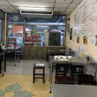 ข้าวมันไก่เจ๊อ้วน 🐔 ร้านในตำนานแห่งตลาดบางเขน