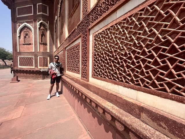 Agra's Art of Stone Carving