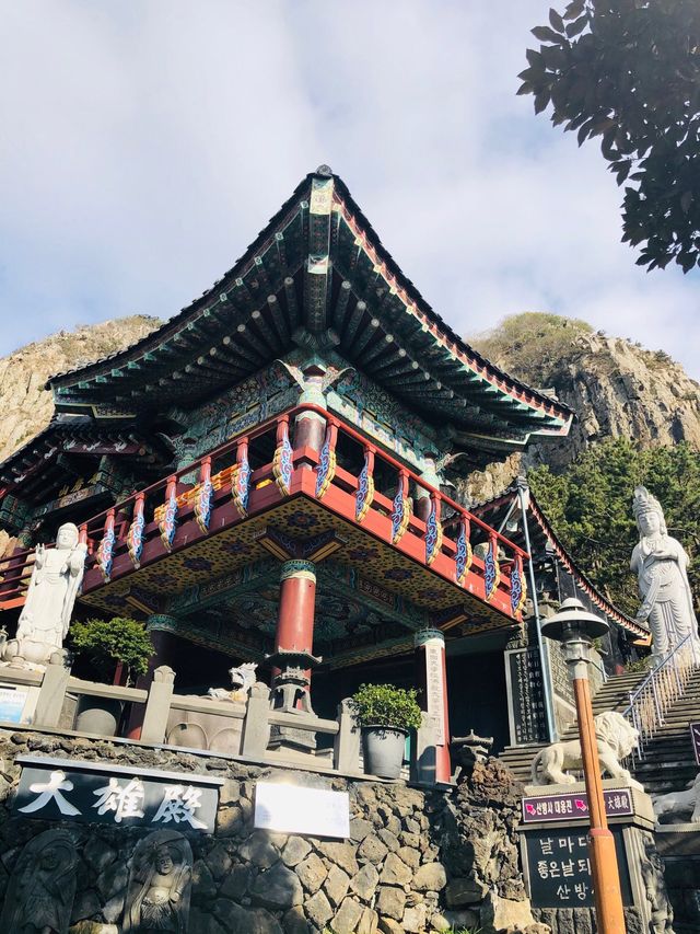🇰🇷韓國濟州島📍 Sanbanggulsa Temple 산방굴사