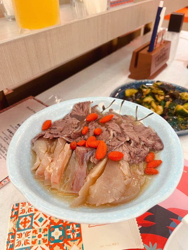 兩層高🔥特色設計🤗打卡氣派火鍋店👍🏻