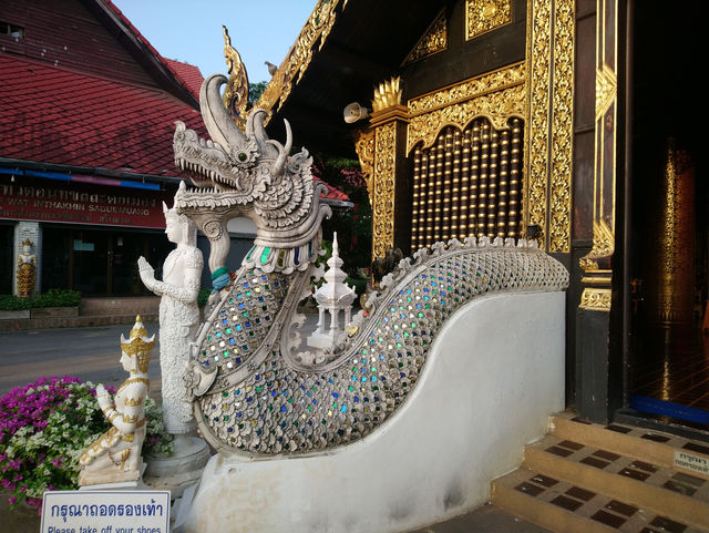วัดอินทขีล สะดือเมือง