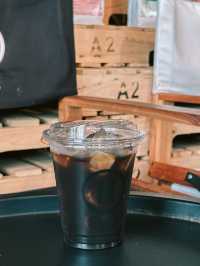 Slurp coffee specialist คาเฟ่ริมแม่น้ำ