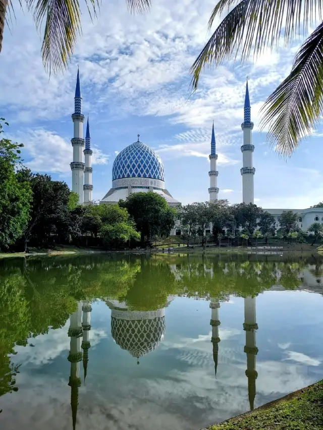 The Blue Mosque, shinning like a sapphire!