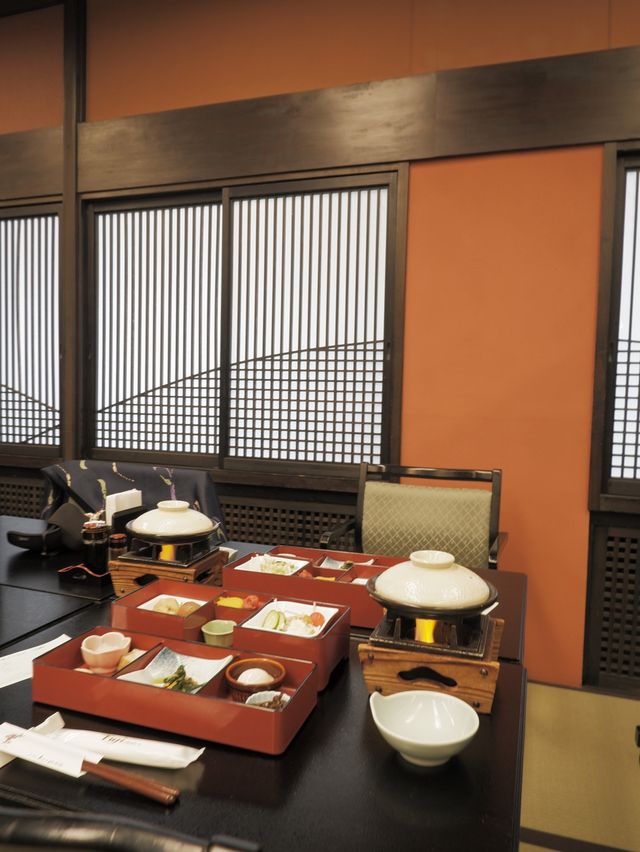日本住宿篇，早餐是低級懷石料理版本 