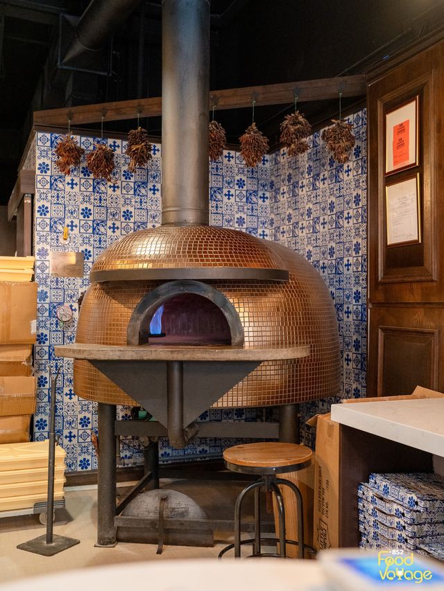 【米芝蓮推介 跑馬地手工拿坡里薄餅店🍕】