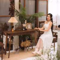 คาเฟ่สวย ธีมบ้านไร่ในป่าใหญ่ มุมถ่ายรูปเพียบ