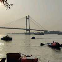 Exploring the Magnificence of Howrah Bridge