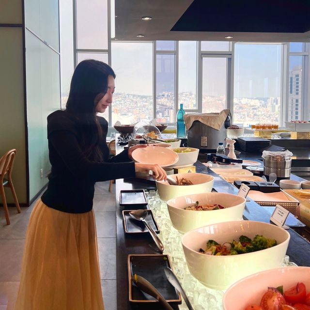 뷰맛집 호텔 레스토랑에서 점심뷔페 고고🫶🏻
