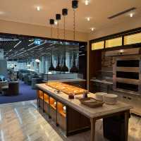 バーレーン空港のラウンジ　「The Pearl」を利用‼️