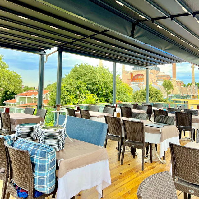 Old House Restaurant Terrace