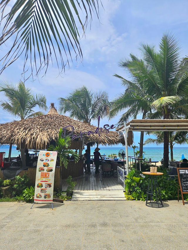Paradise Beach Bar & Cinema Danang