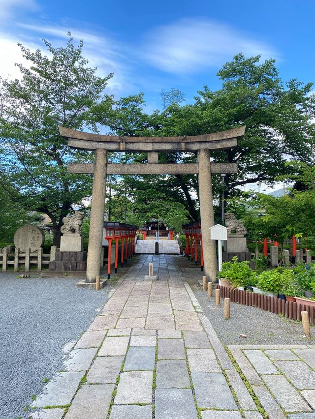 【京都】清和源氏ゆかりの神社