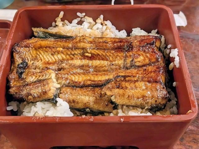台北老字號鰻魚飯專賣店：肥前屋