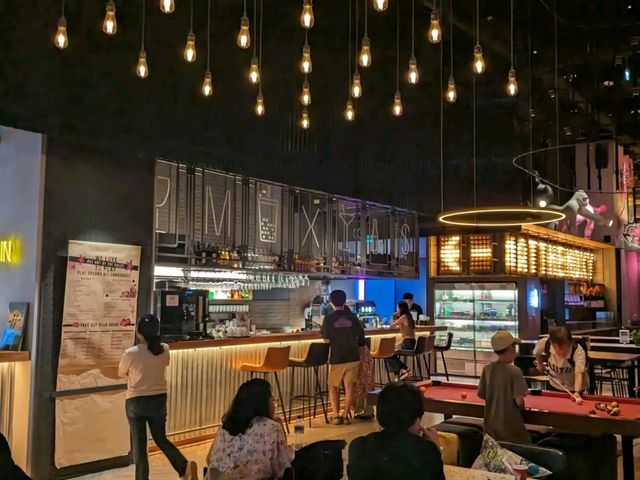 來台中喝珍奶、入住時尚酒店：台中豐邑Moxy酒店