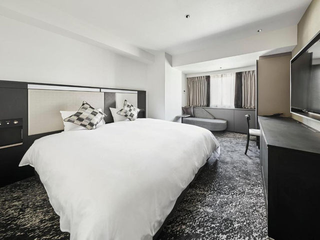 Cross Hotel Osaka 