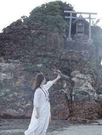 ナニコレ珍百景!?岩の上にある神社⛩️