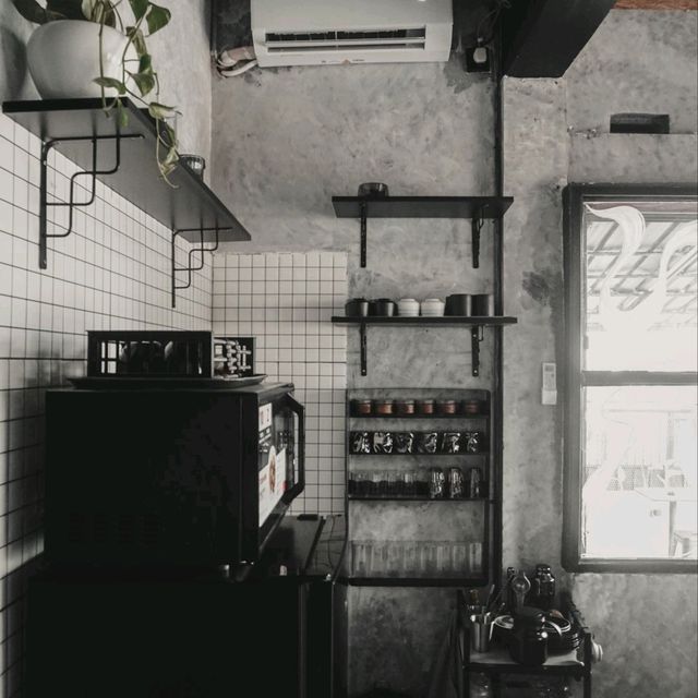 BLEND & BLOOM | A NEW COFFEE SHOP IN SUKABUMI