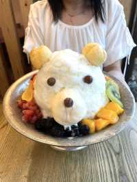 【福岡カフェ】1人ではムリ?!大きな可愛いシロクマ🍧