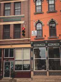 Exploring the Vibrant Heart of Cincinnati: Downtown Strolls