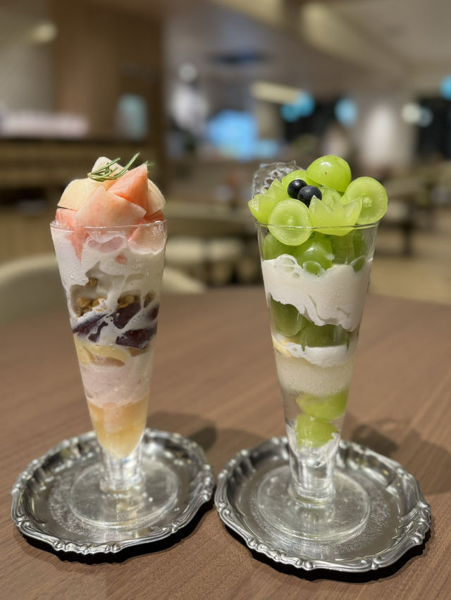 【福岡カフェ】旬のフルーツを使ったスイーツが食べられる老舗フルーツ店のカフェ✨