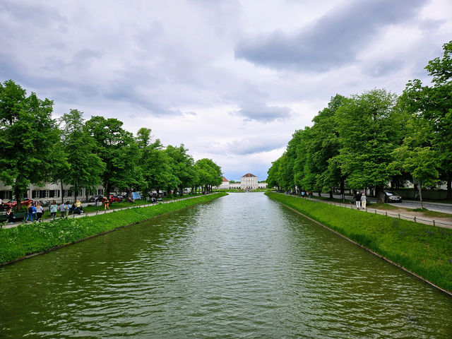 慕尼黑 - 瑰麗的寧芬堡宮 Schloss Nymphenburg