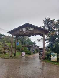 📍บ้านอีต่อง จ.กาญจนบุรี