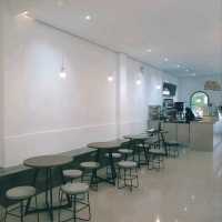 A NEW CAFÉ JUST OPENED NEAR MY HOUSE