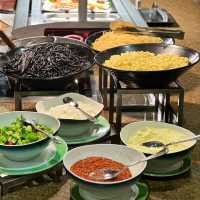 A Seafood Feast at Golden Sands Resort