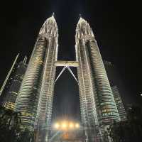 🇲🇾 Explore Malaysia’s Iconic Towers: A Tour Above the Clouds
