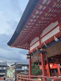 【京都・伏見稲荷】ガイドさんと登る夜の伏見稲荷