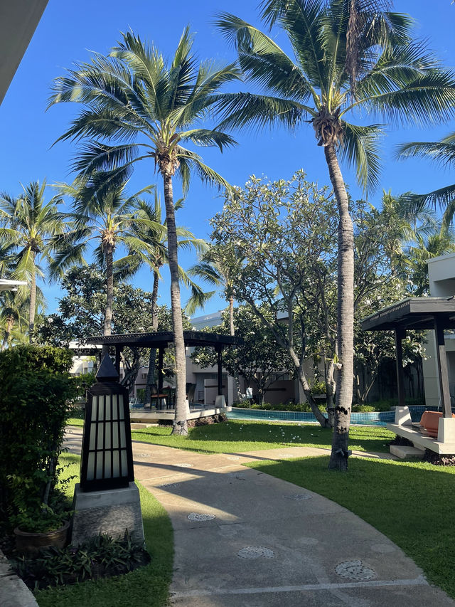 Sheraton Hua Hin Resort & Spa ที่พักสวยติดทะเล