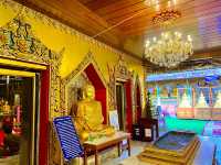 กราบหลวงพ่อโต วัดบางพลีใหญ่ใน