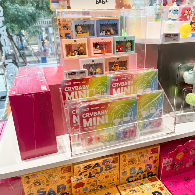พาส่อง Popmart สาขาใหม่ Siam Square
