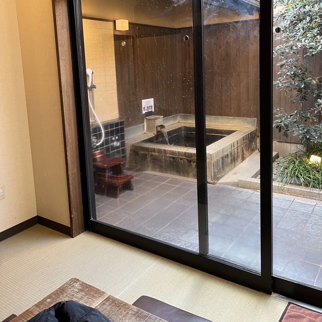 Nobeha no Yu Tsuruhashi: A Private Hot Spring Oasis in Osaka