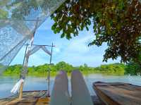 ดิ แอนธีค ริเวอร์ไซด์ The Antique Riverside